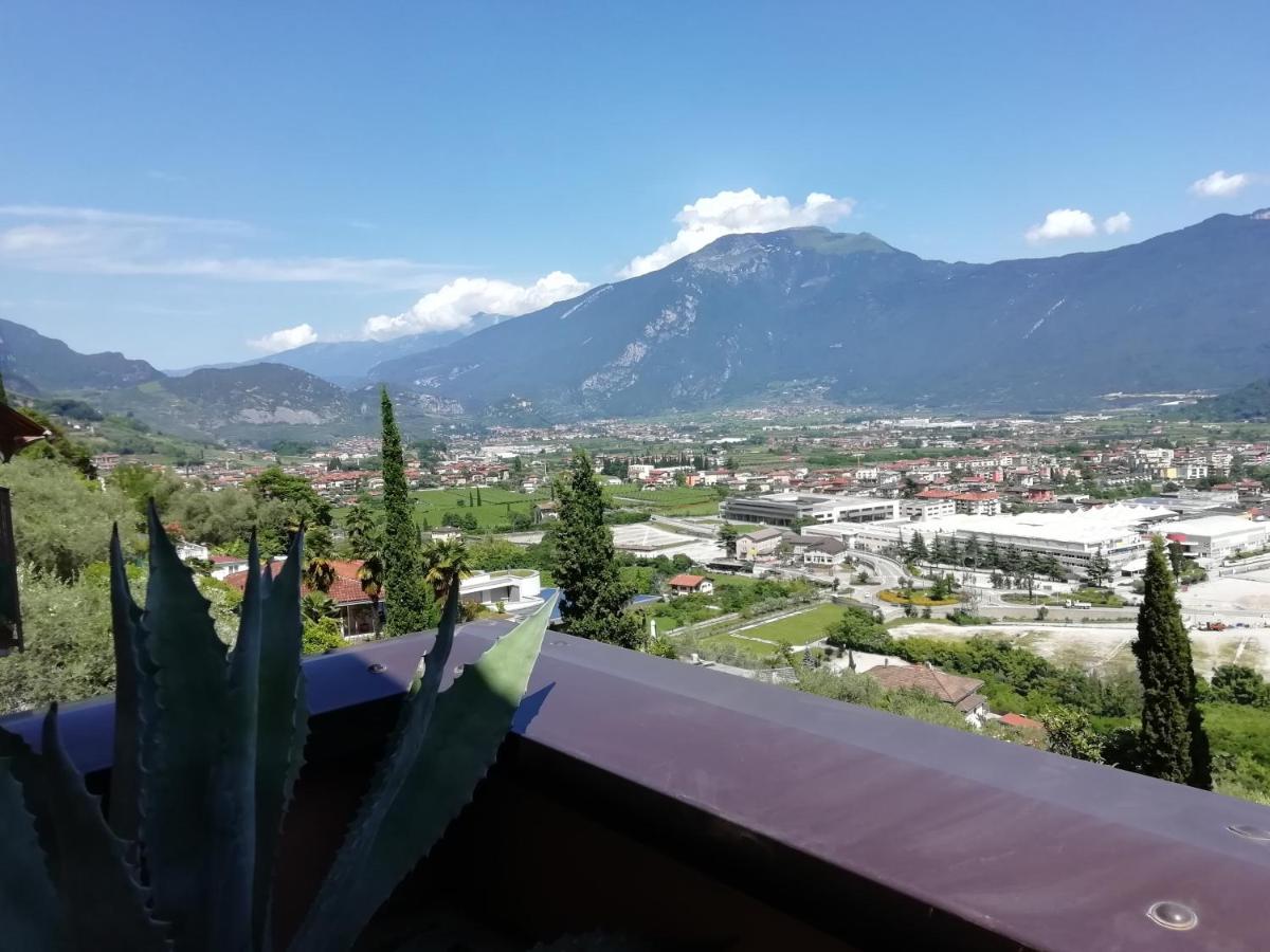 Lake & Castle View Apartment Riva Zewnętrze zdjęcie